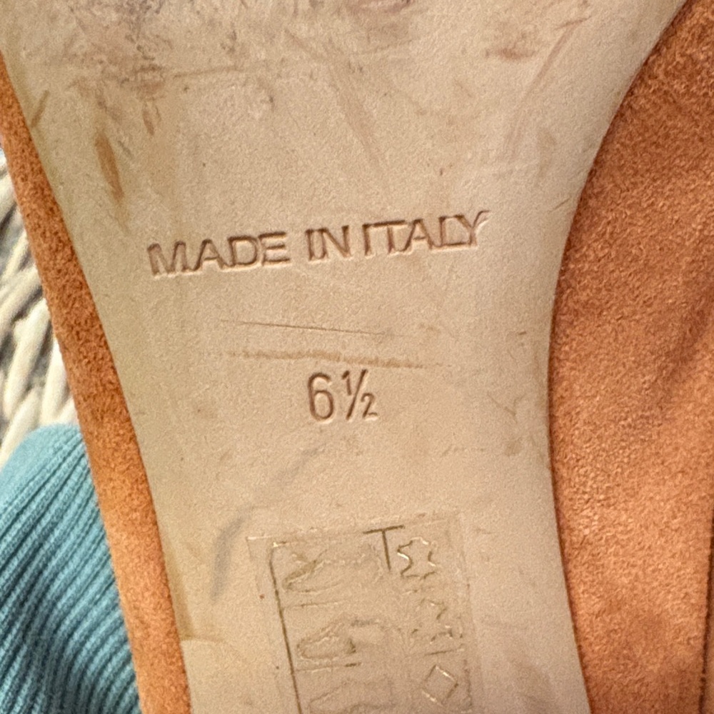 Everlane Italy - Picture 7 of 9